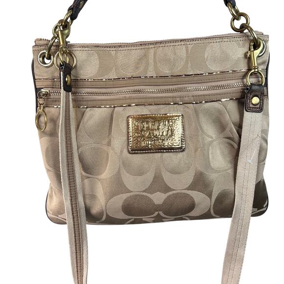 Coach Handbags - Coach Poppy beautiful tan and Cream gold crossbody shoulder bag